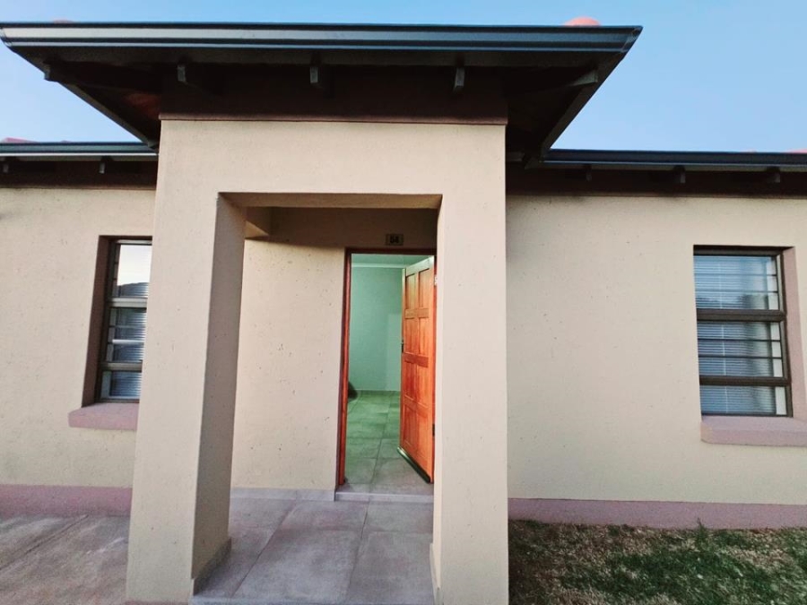 2 Bedroom Property for Sale in Waterval East North West